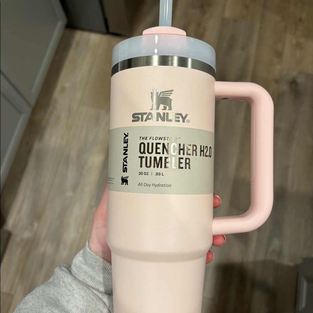 Pink 30oz Stanley Cup 🩷